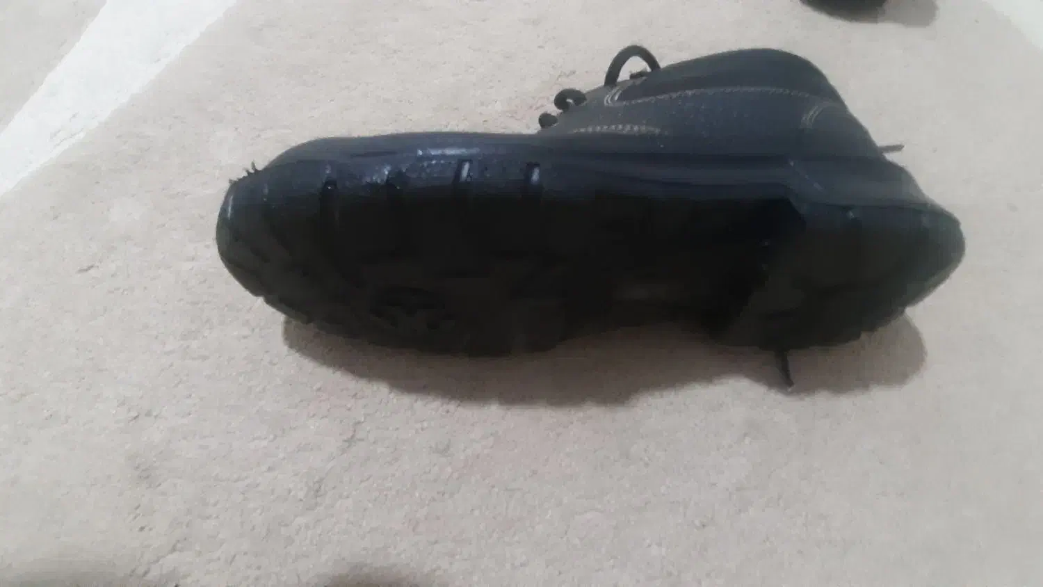 کفش ایمنی|کیف، کفش، کمربند|فولادشهر, C3|دیوار