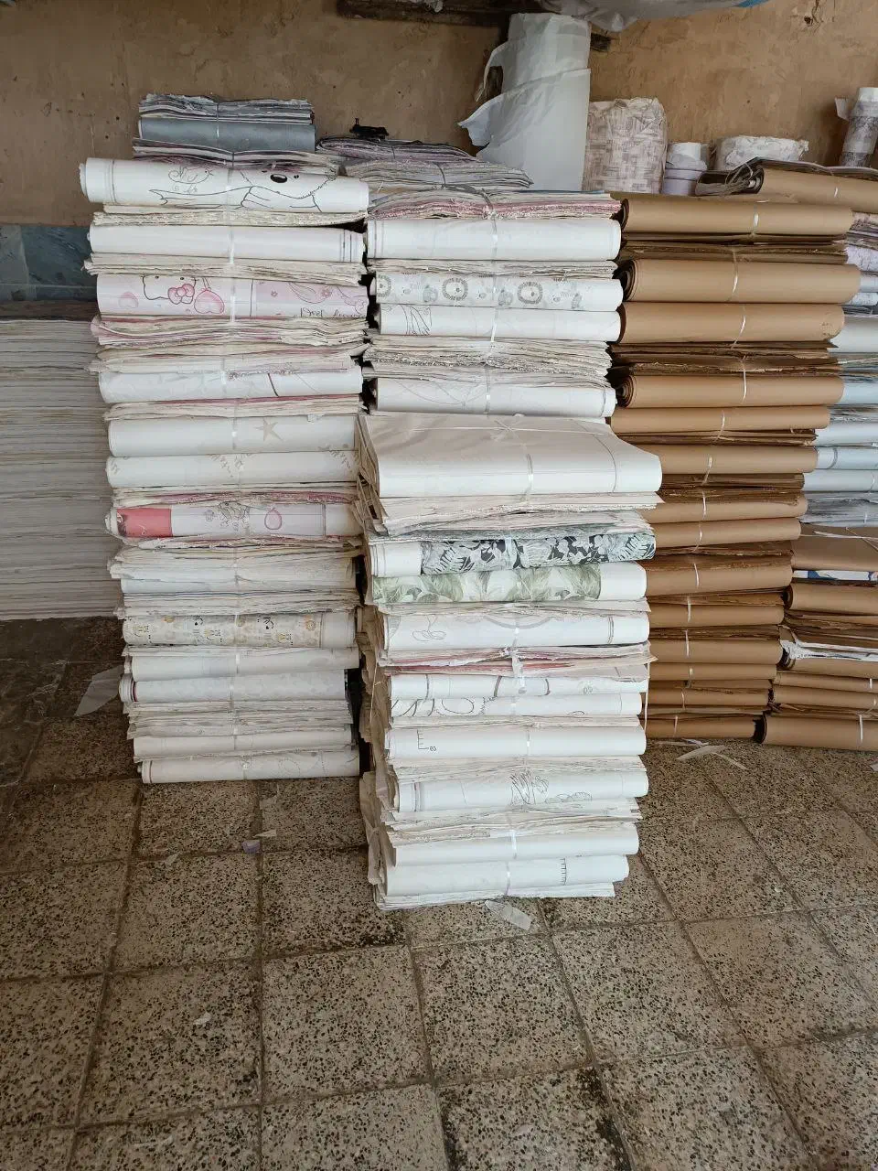 استخدام کار گارگر شاگردسن ۱۴ الی 17 تولیدی کاغذ|استخدام صنعتی، فنی، مهندسی|خمین, |دیوار