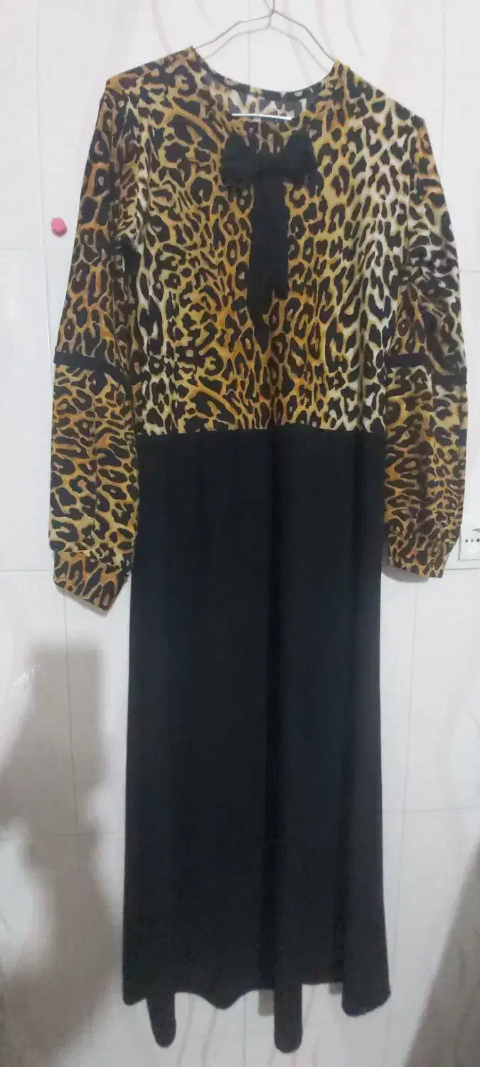 پافر چرم سایز ۴۸ قیمت ۶۰۰ ت رنگ مشکی|لباس|حبیب آباد, |دیوار