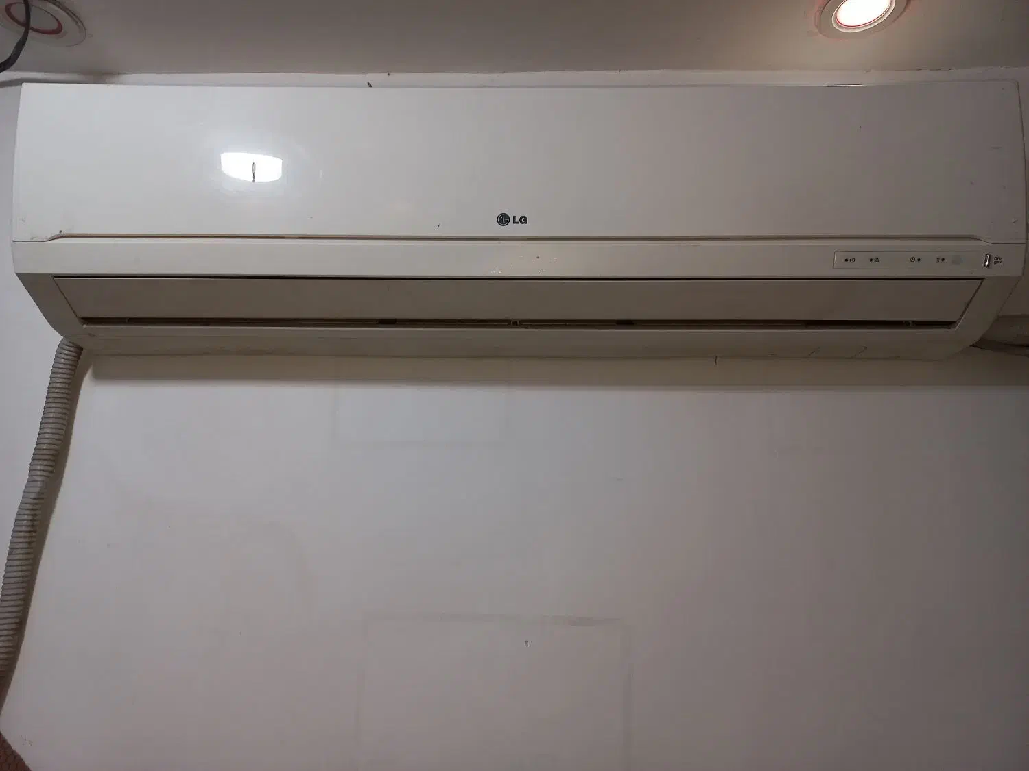 اسپلیت 24هزار ال جی|کولر گازی و فنکوئل|بم, |دیوار