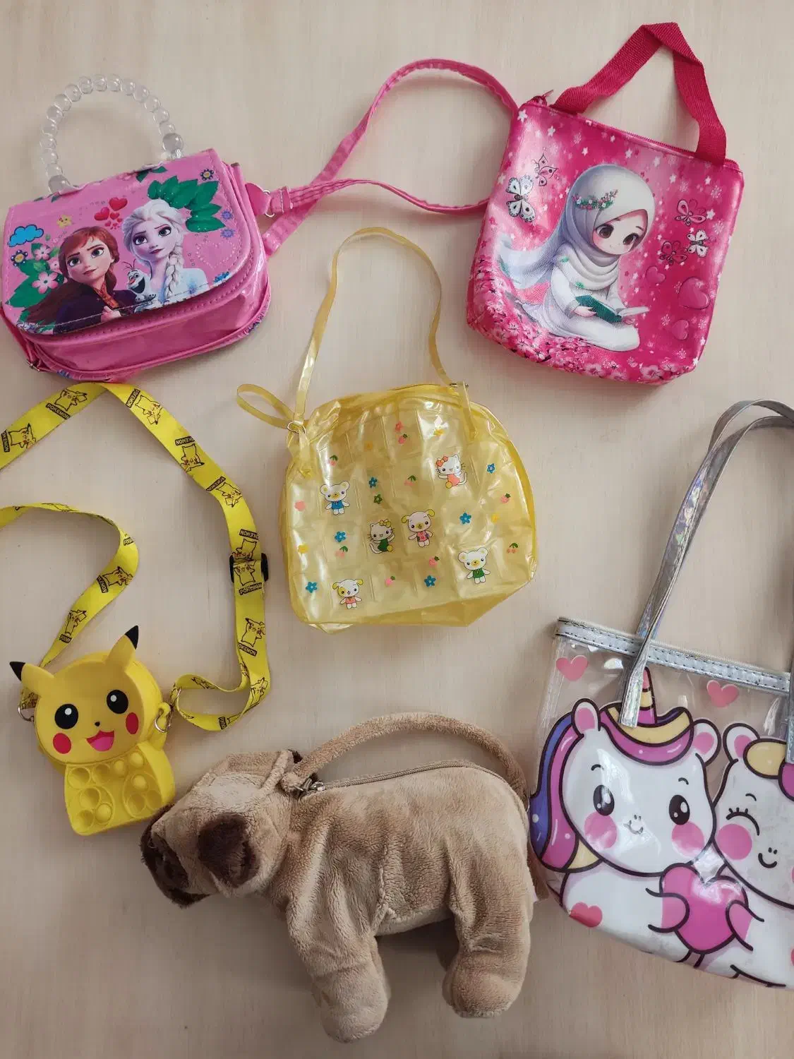 کیف بچگانه|کیف، کفش، کمربند|کرج, اتحاد|دیوار