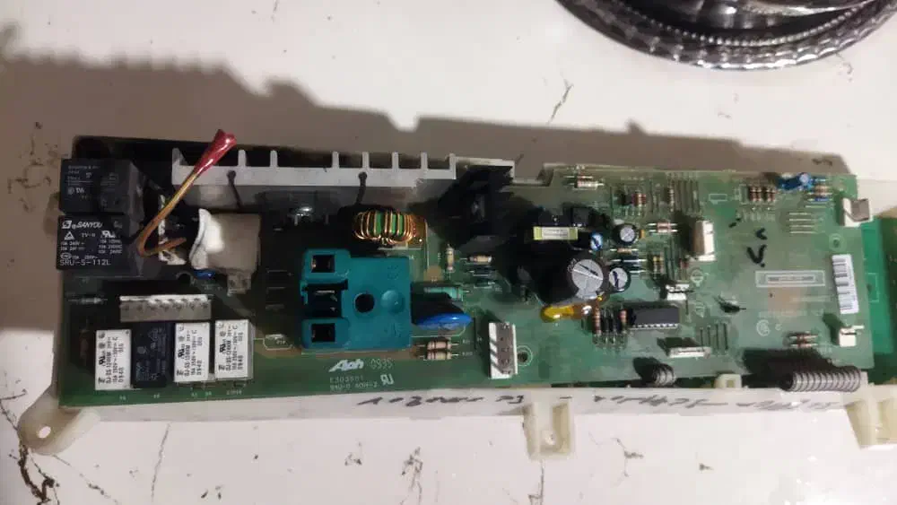 تعمیرات لوازم خانگی و برد|خدمات پیشه و مهارت|ارومیه, |دیوار