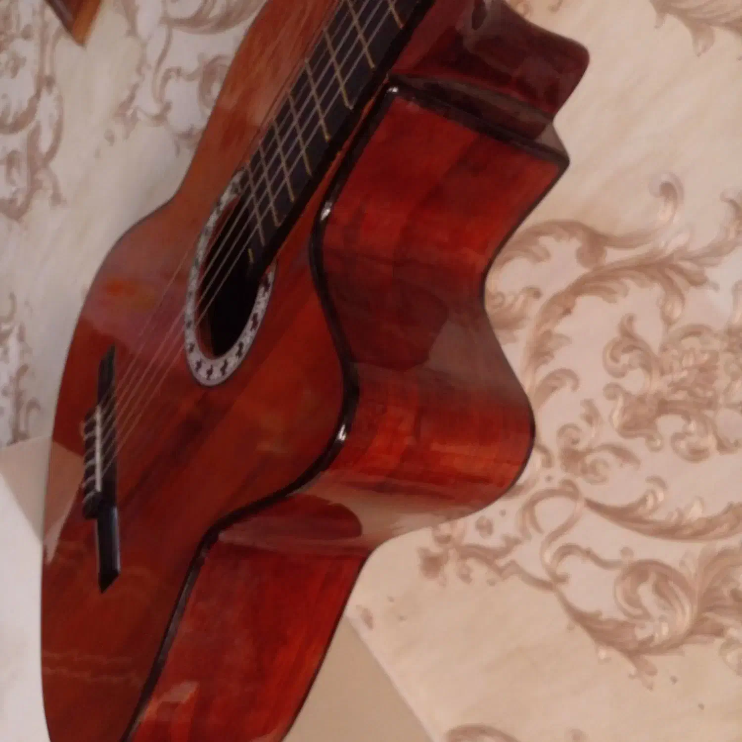 گیتار|گیتار، بیس، امپلیفایر|گلبهار, شهر جدید گلبهار|دیوار