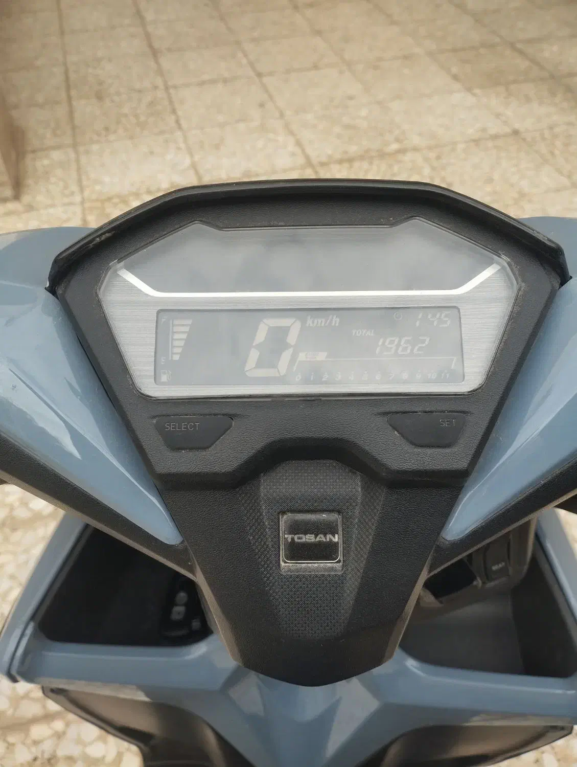 موتور کلیک توسن در حد|موتورسیکلت|ابریشم, |دیوار