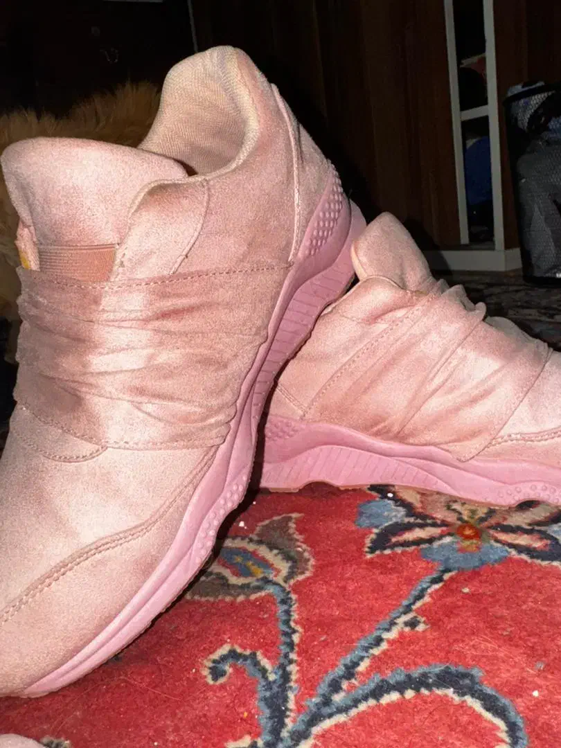 کتونی زنانه سایز ۳۹/۴۰|کیف، کفش، کمربند|تهران, پاسداران|دیوار