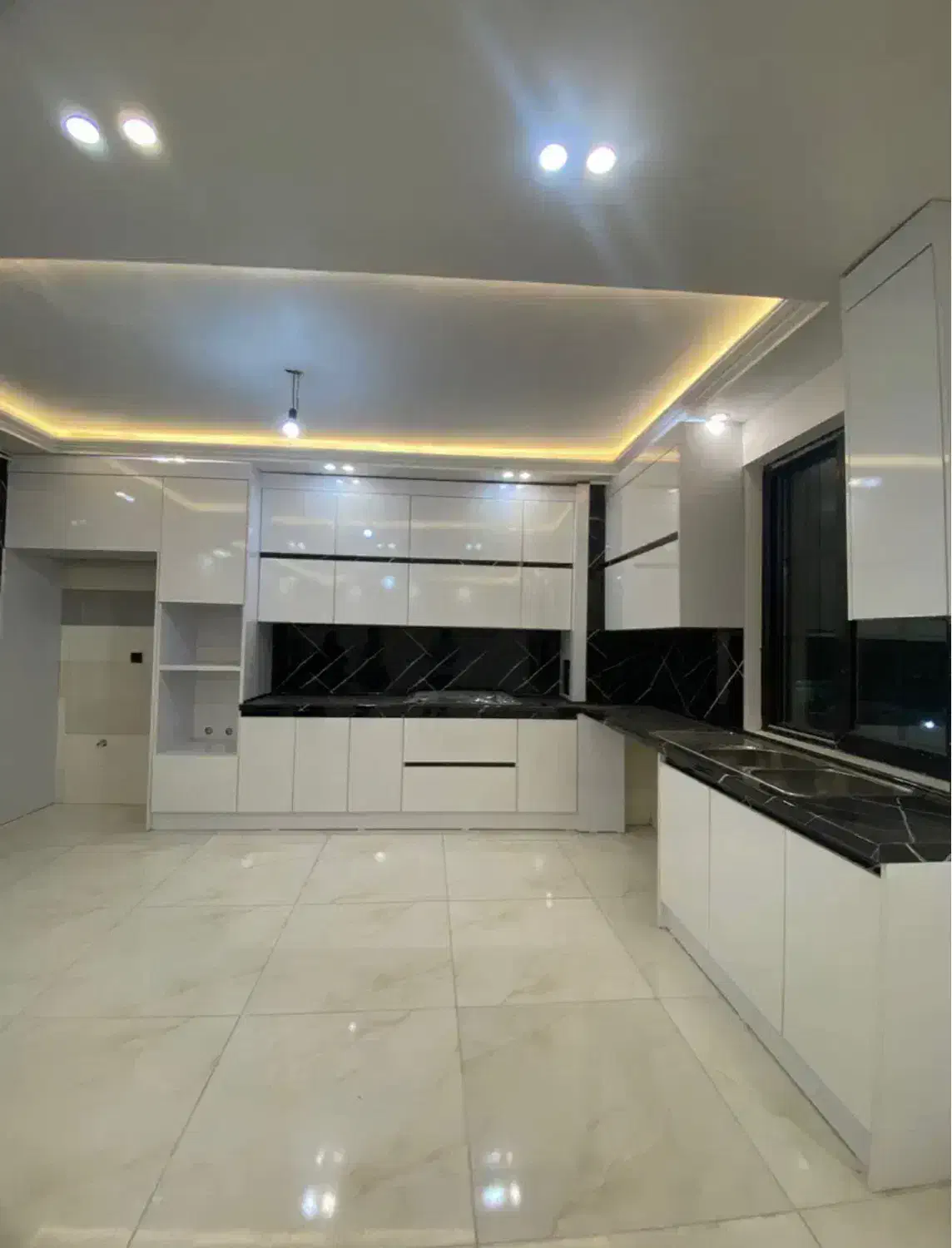 فروش واحد نوساز ۱۰۰ متری در خزر|فروش آپارتمان|لاهیجان, کوی خزر|دیوار