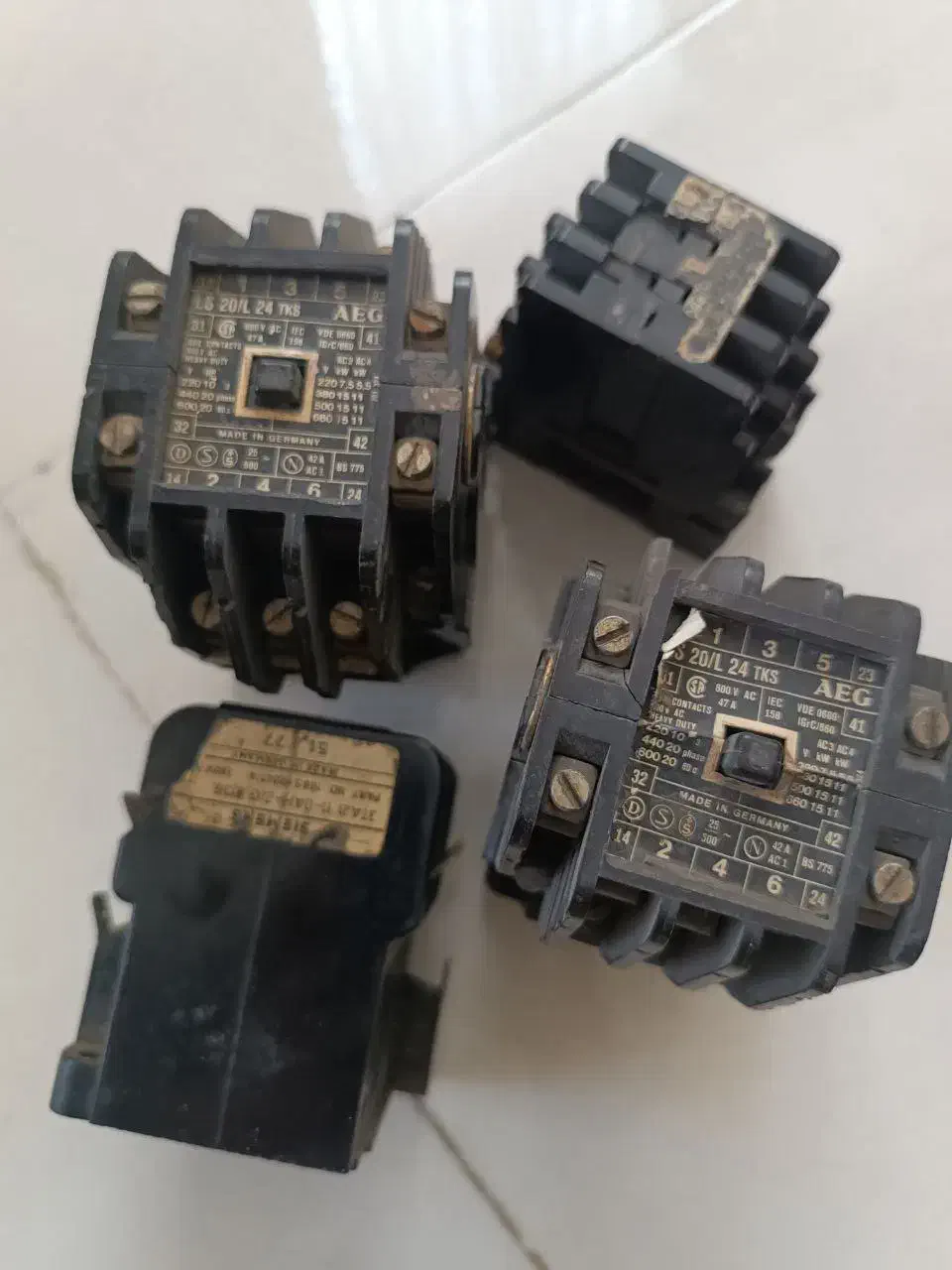 فروش خرید کنتاکتور نیاز به تعمیر|مصالح و تجهیزات ساختمان|آبادان, |دیوار