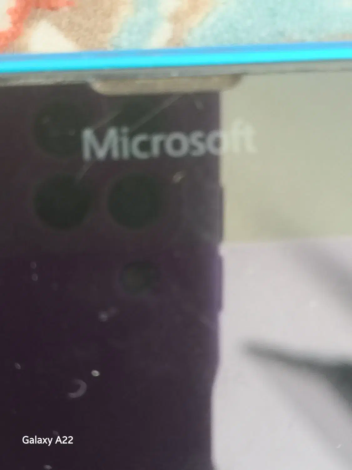 گوشی ساده و محکم به مشتری بی چانه تخفیف داده میشود|موبایل|شهرکرد, |دیوار