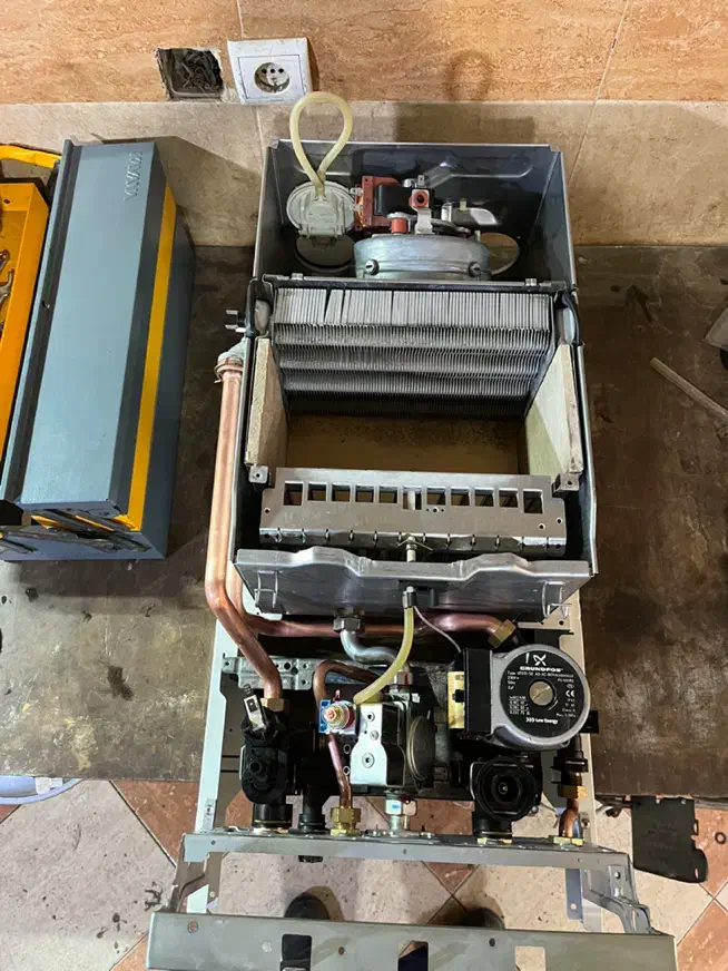 خدمات تخصصی انواع پکیج|خدمات پیشه و مهارت|سقز, |دیوار