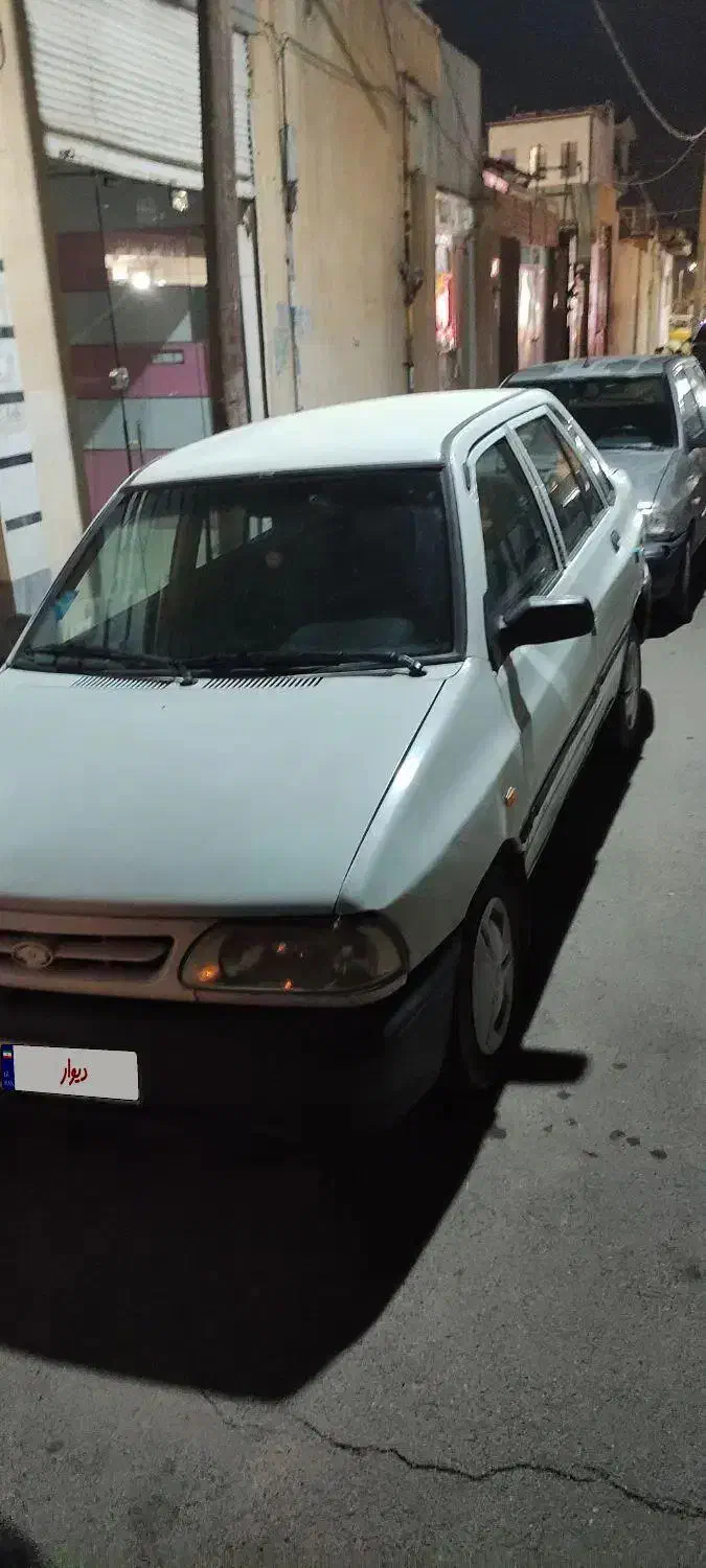پراید سفید مدل82دور رنگ شاسی عقب پلمپ جلو جوشی|خودرو سواری و وانت|نظرآباد, رسالت|دیوار
