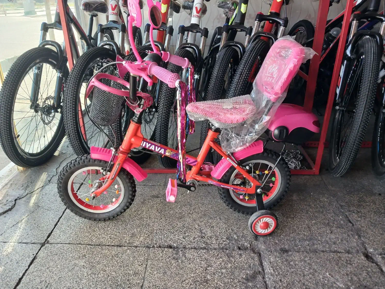 دوچرخه سایز ۱۲ دخترونه نو آکبند|دوچرخه، اسکیت، اسکوتر|قرچک, زیبا شهر|دیوار