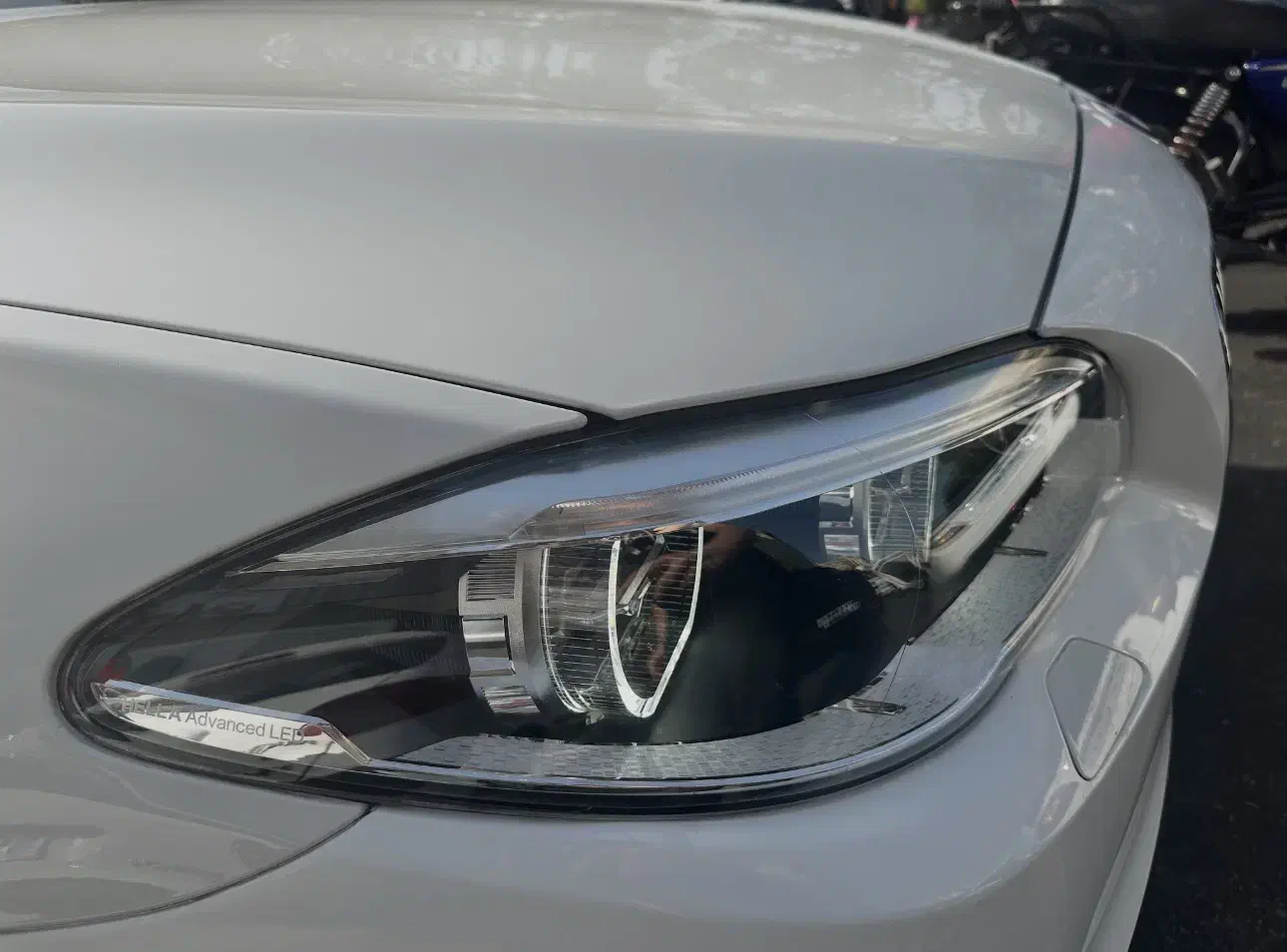 بی ام و ۵۲۳i ۲۰۱۱ بیرنگ|خودرو سواری و وانت|تهران, درختی|دیوار