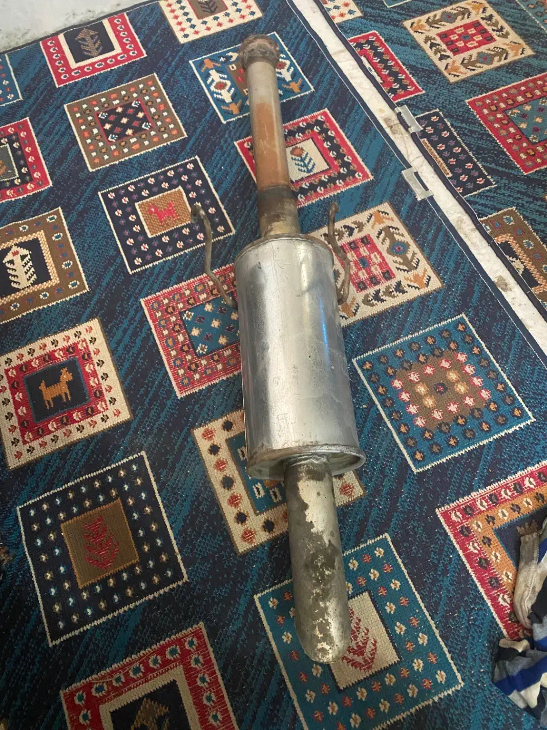 منبع اگزوز رنجروری اسپرت بلوچی|قطعات یدکی و لوازم جانبی|لنجان, |دیوار