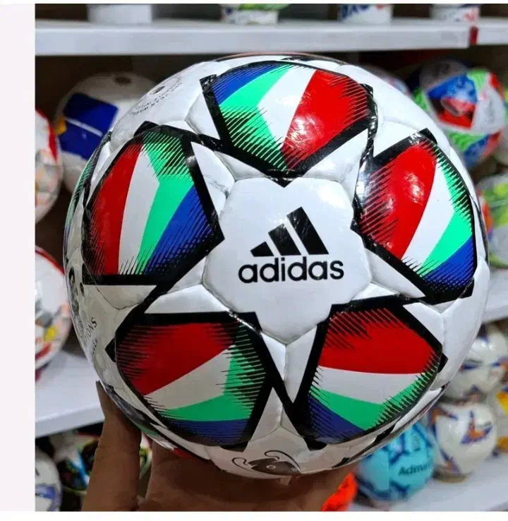 جزیره توپ .توپ فوتبال .بسکتبال . والیبال .|ورزش‌های توپی|اراک, |دیوار