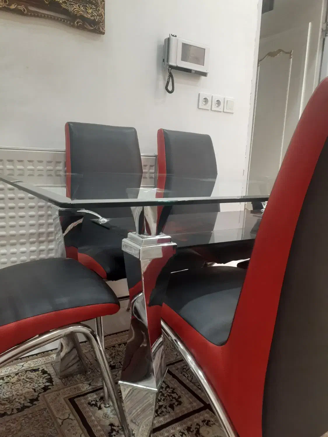 میز غذاخوری ۶ نفره|میز و صندلی غذاخوری|اردبیل, |دیوار