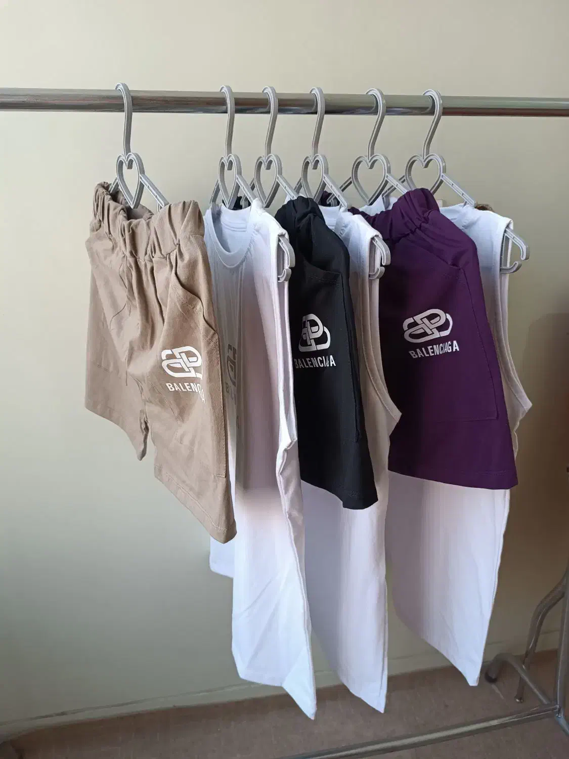 ست ورزشی زنانه|لباس|اصفهان, مارچین|دیوار