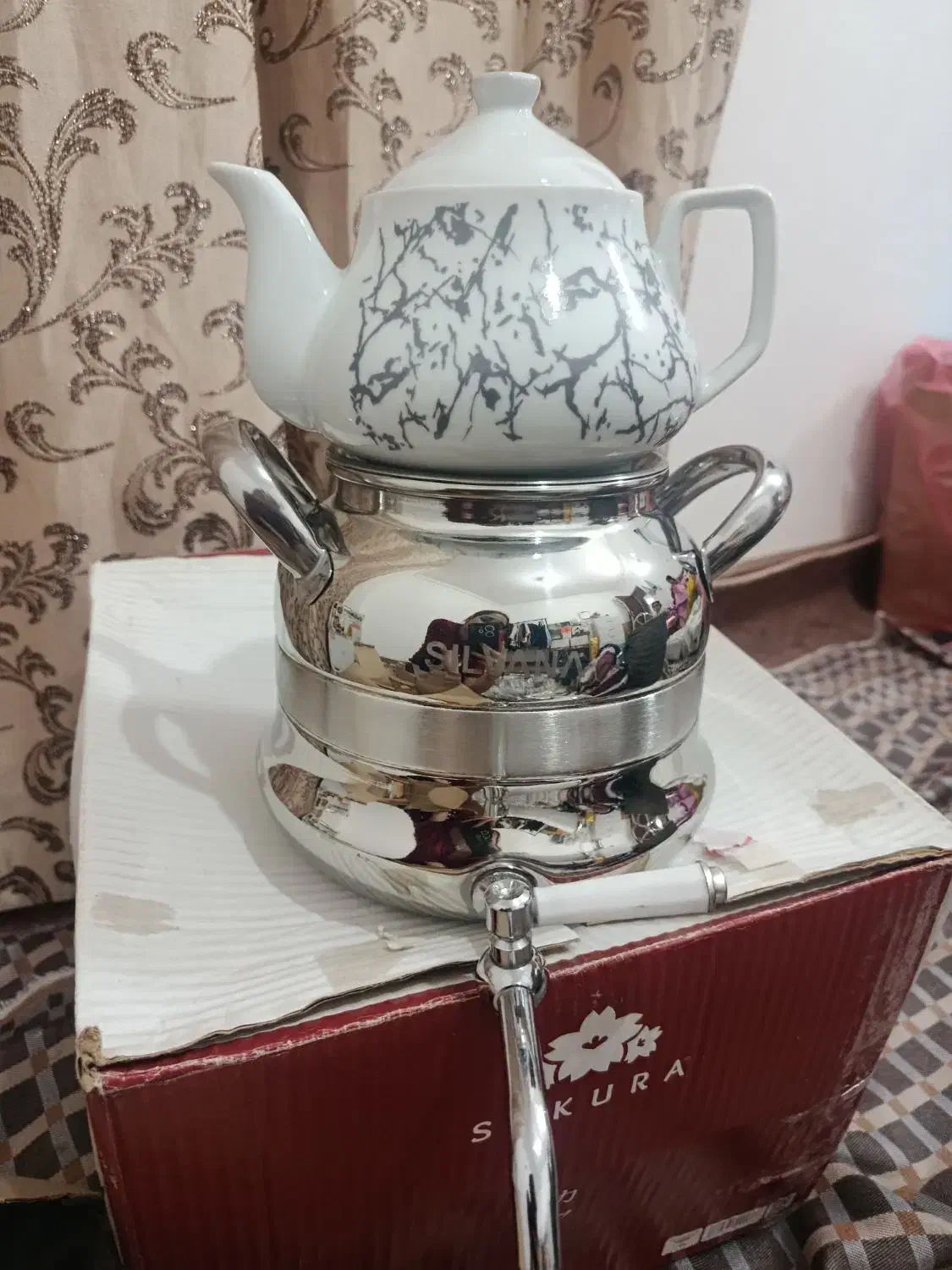 کتری قوری|قوری، کتری، قهوه‌ساز دستی|کومله, |دیوار