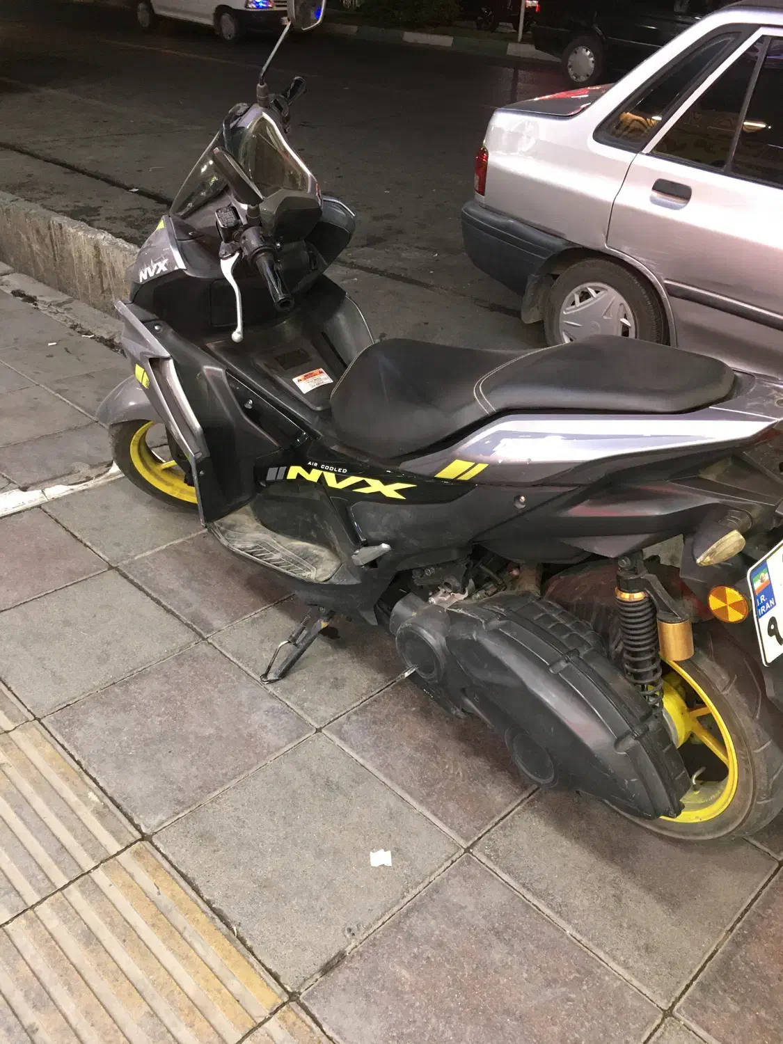 موتور سیکلت آیروکس|موتورسیکلت|هشتگرد, شهرک بعثت|دیوار