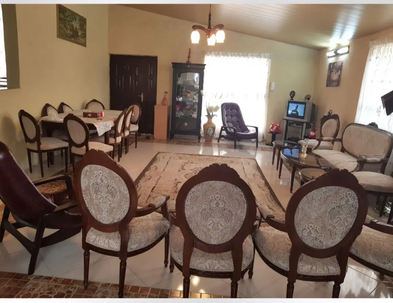 مبل و میزناهارخوری استیل|میز و صندلی غذاخوری|چمستان, |دیوار