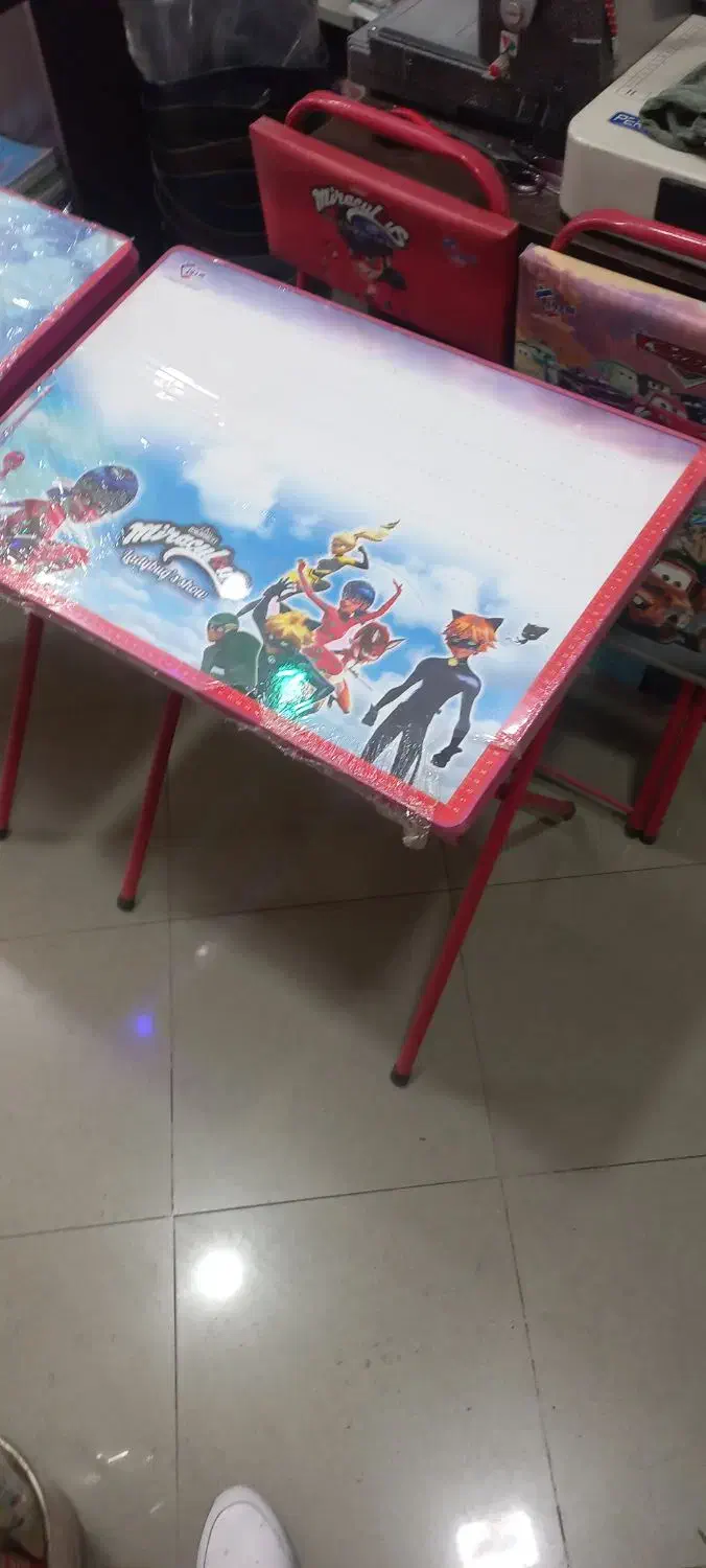 میز تحریر تاشو|میز تحریر و کامپیوتر|تهران, باغ فیض|دیوار