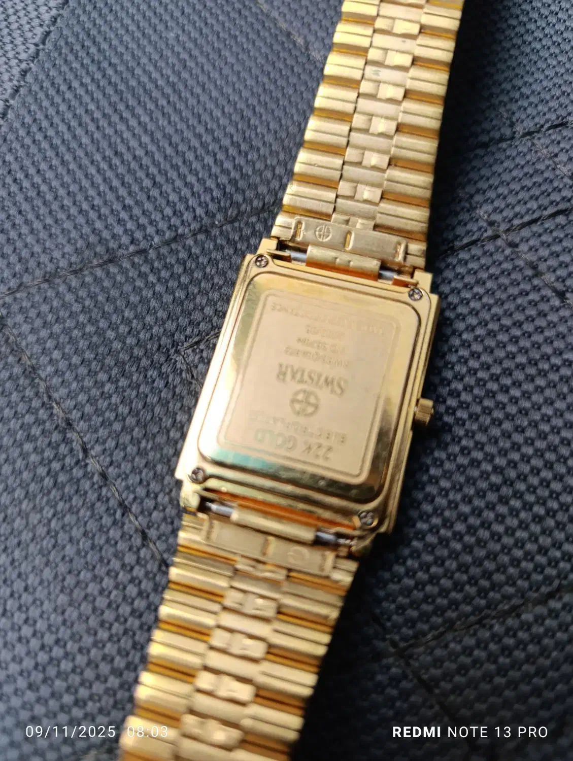 ساعت سوئیستار نو قدیمی|ساعت|پیر بکران, |دیوار