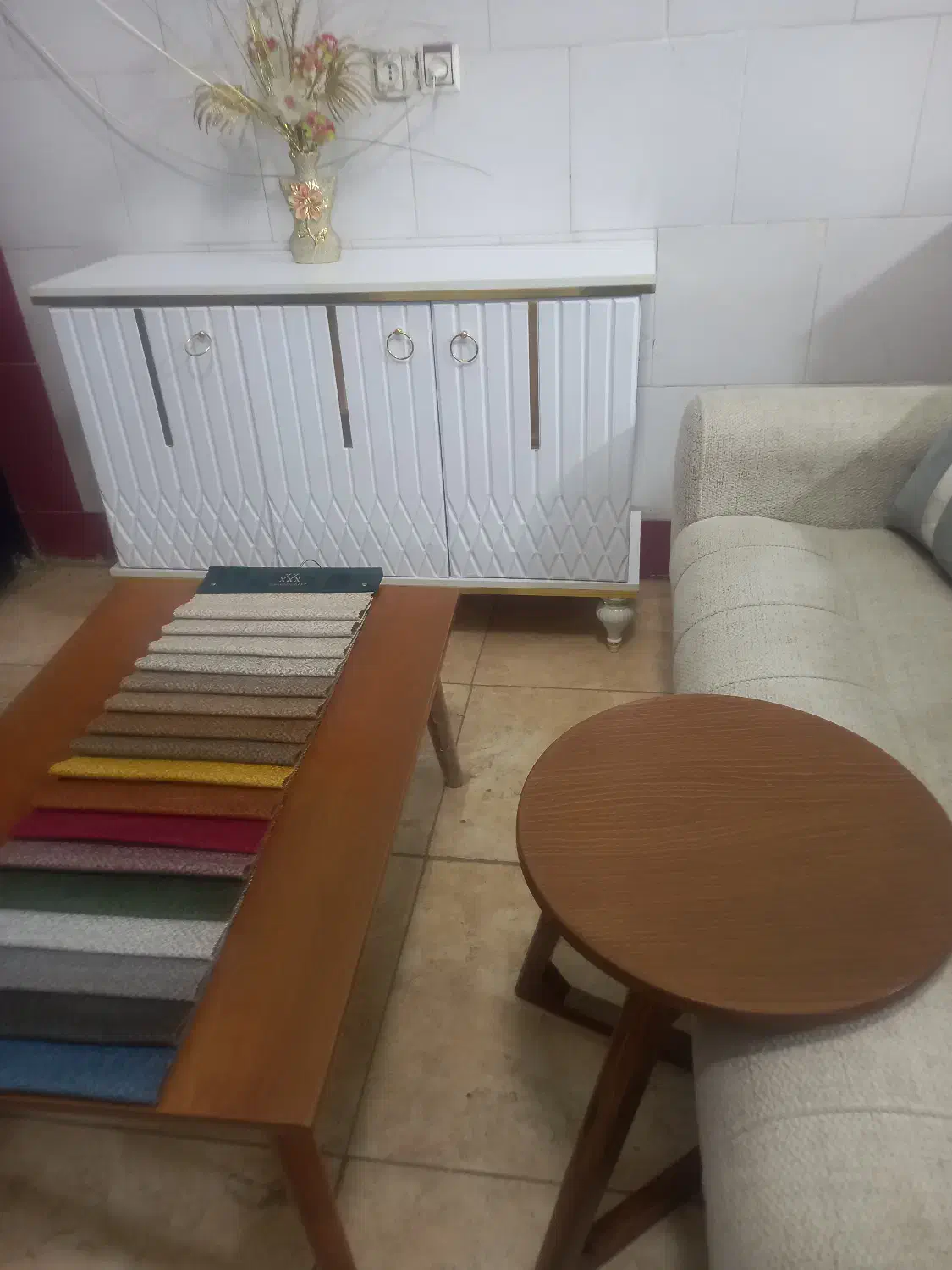 فروش وسایل چوبی|مبلمان خانگی و میز عسلی|تاکستان, |دیوار