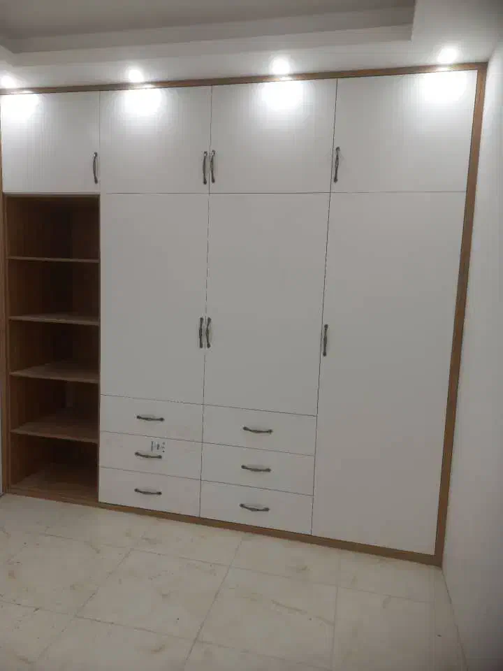 سیسمونی بچه تخت کشوکمدآینه کنسول|تخت و صندلی بچه|بروجرد, |دیوار