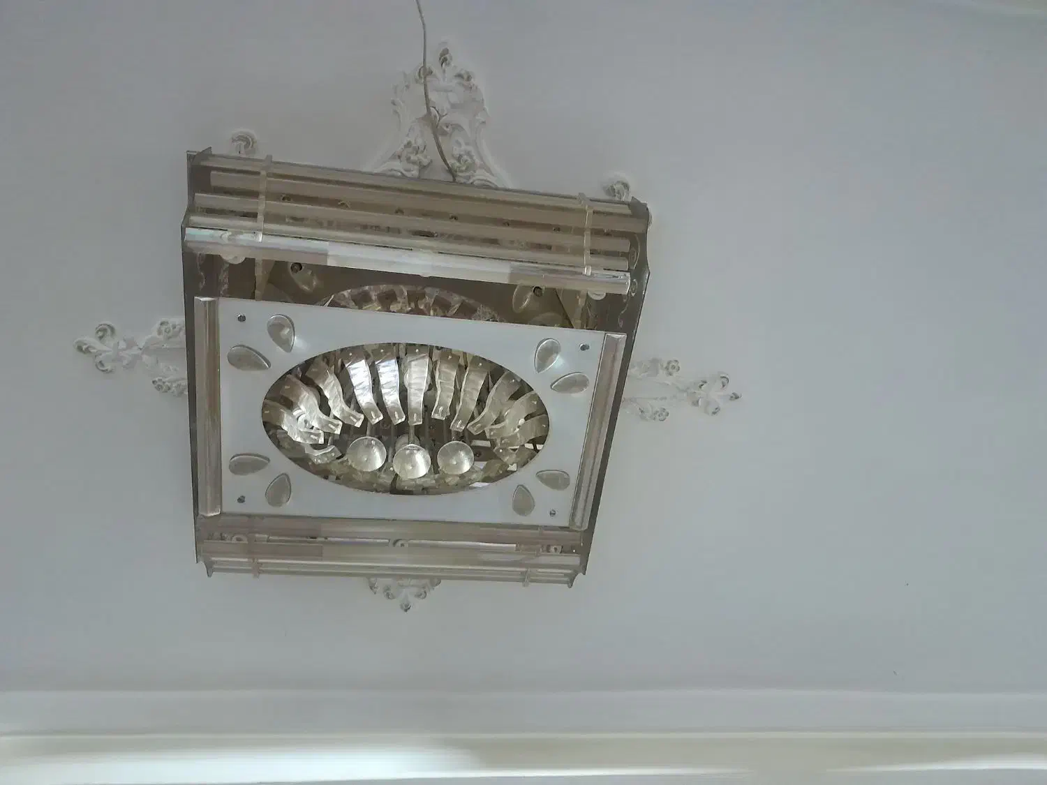 لوستر|لوستر و چراغ آویز|گرگان, |دیوار