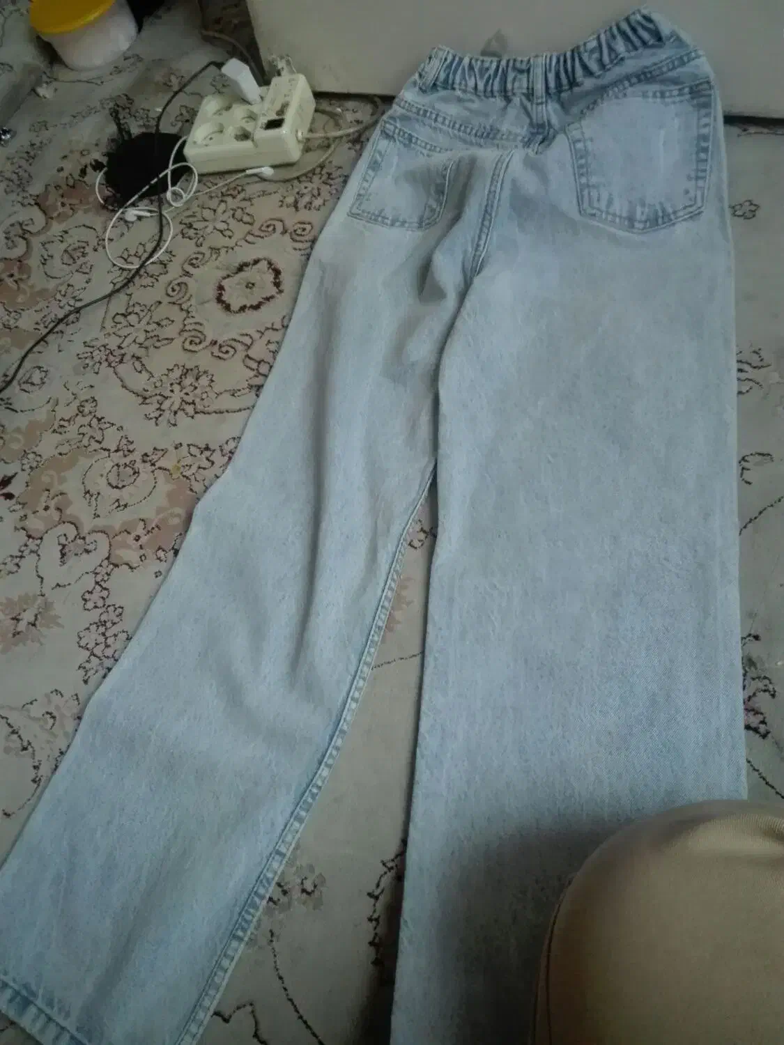 شلوار لی آبی رنگ بفروش میرسد|لباس|رباطکریم, رباطکریم|دیوار