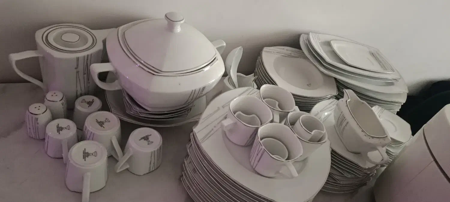 لوازم آشپزخانه و برقی|ظروف سرو و پذیرایی|ساوه, |دیوار