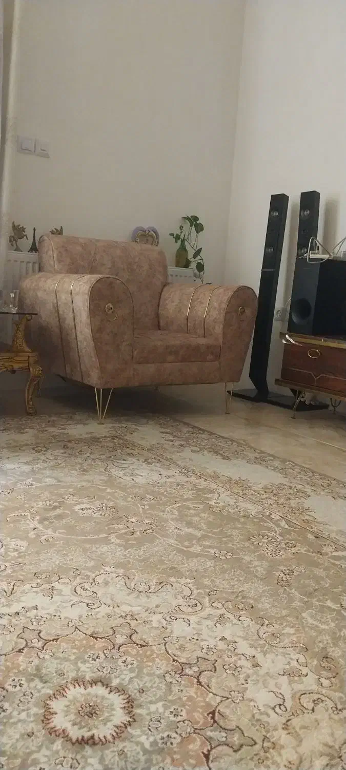 مبل ۷نفره در حدنو|مبلمان خانگی و میز عسلی|فردیس, شهرک شهید حسینی|دیوار