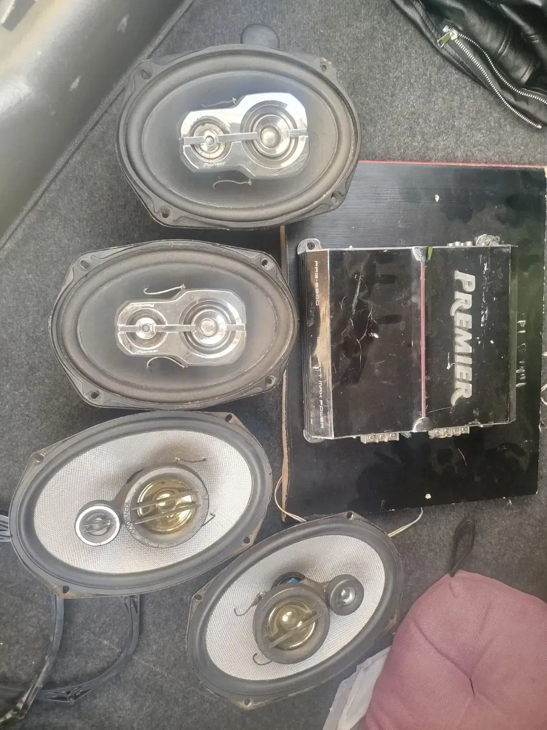 باند و آمپلی|صوتی و تصویری|پرند, فاز ۴|دیوار