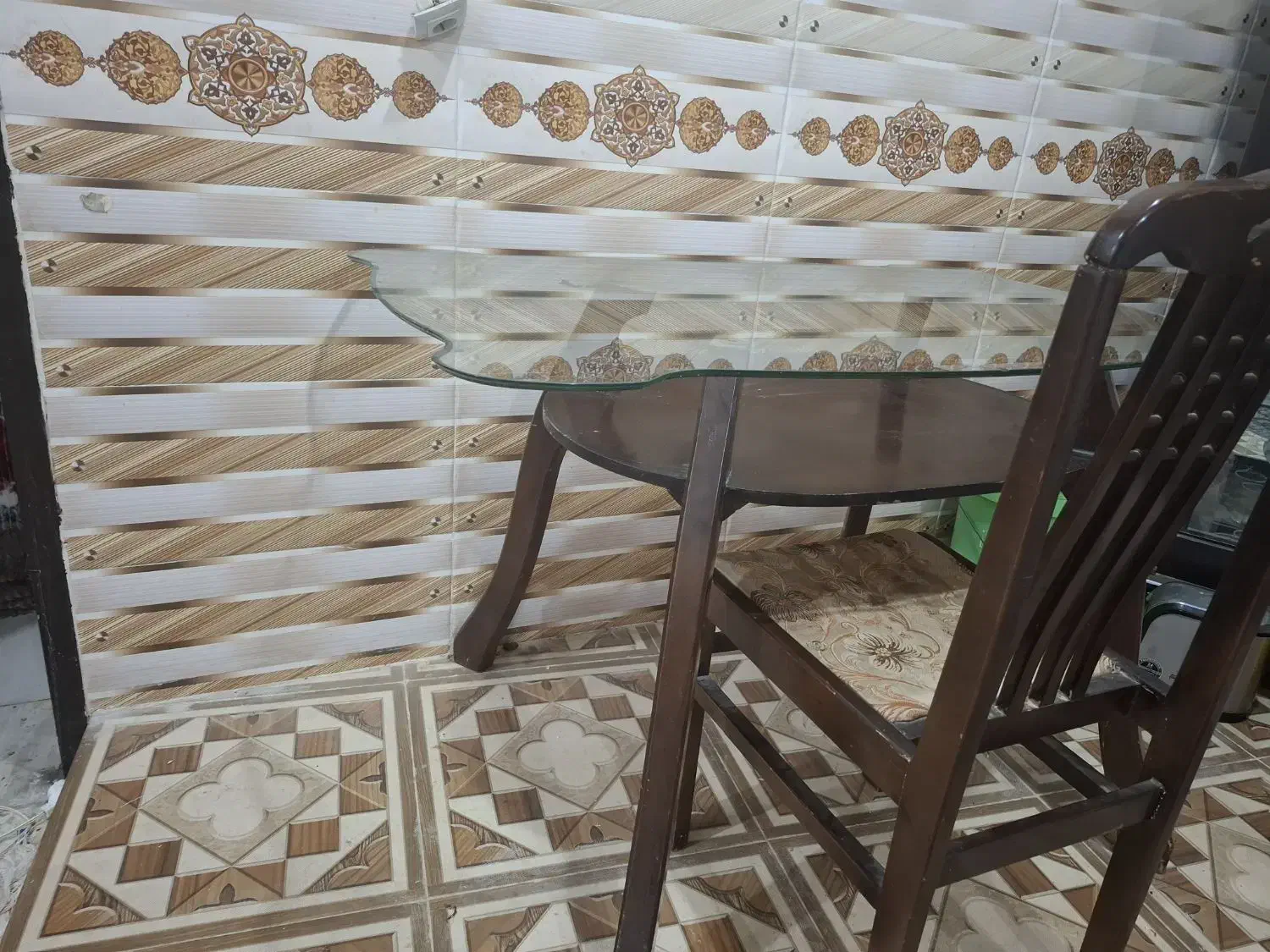 میز ناهار خوری ۴ نفره|میز و صندلی غذاخوری|شوش, |دیوار