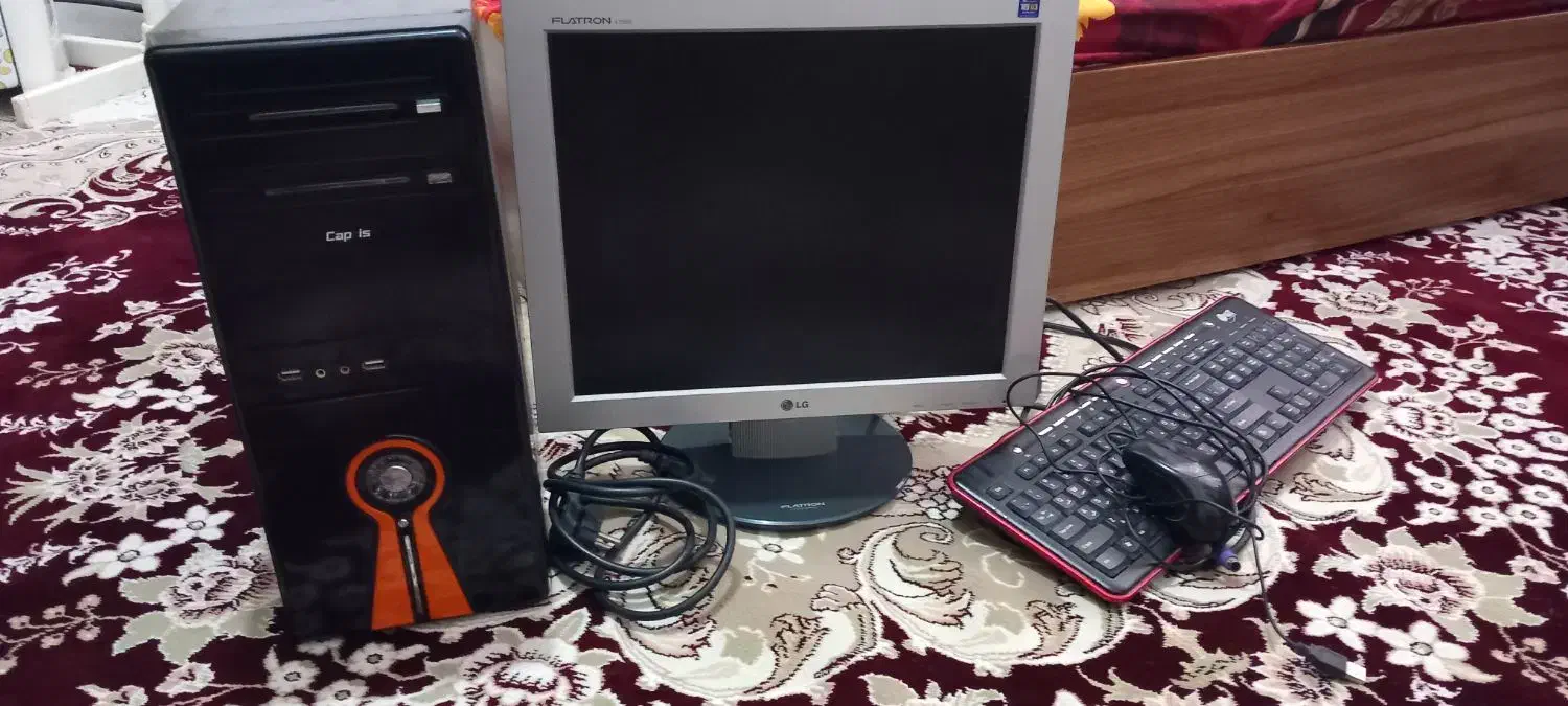کامپیوتر گیگابایت به همراه موس کیبورد و مانیتور LG|رایانه رومیزی|بابل, |دیوار