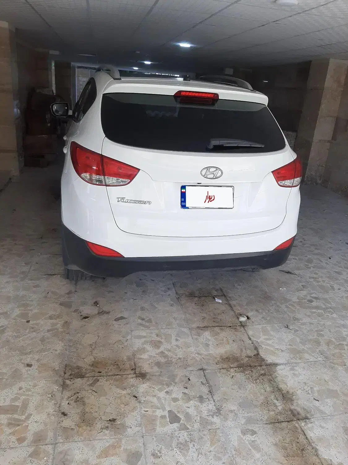 توسان ۲۰۱۵ منطقه آزاد|خودرو سواری و وانت|رشت, توشیبا|دیوار