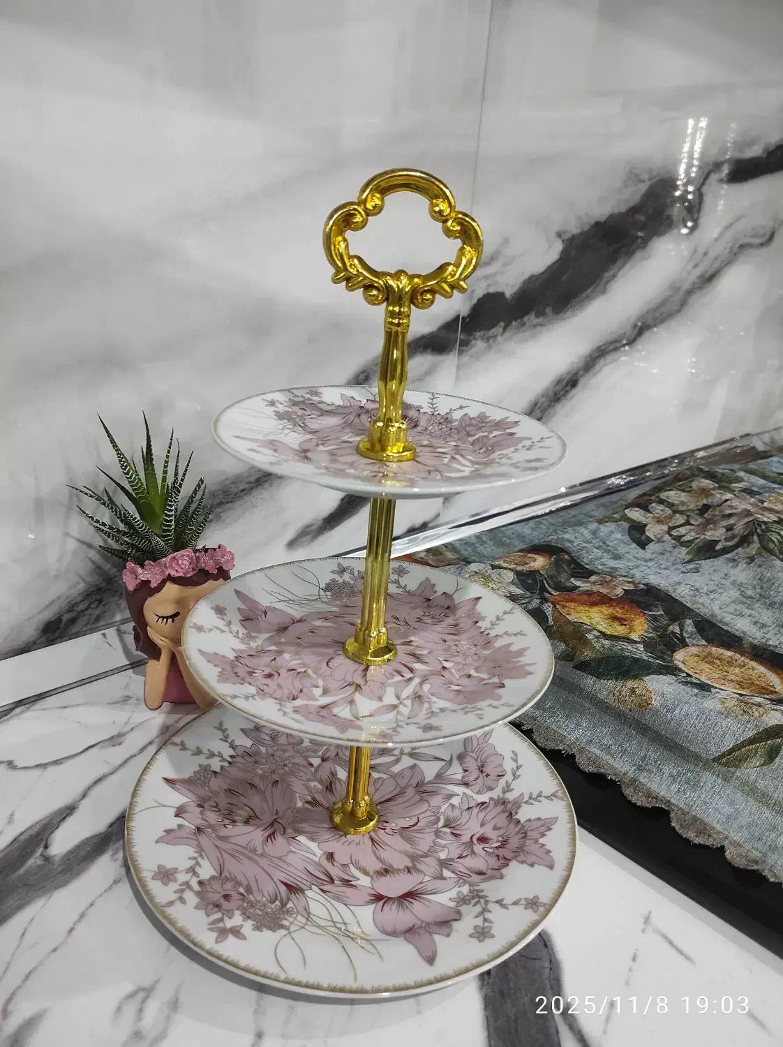 ظروف پذیرایی نو|ظروف سرو و پذیرایی|قرچک, زیبا شهر|دیوار