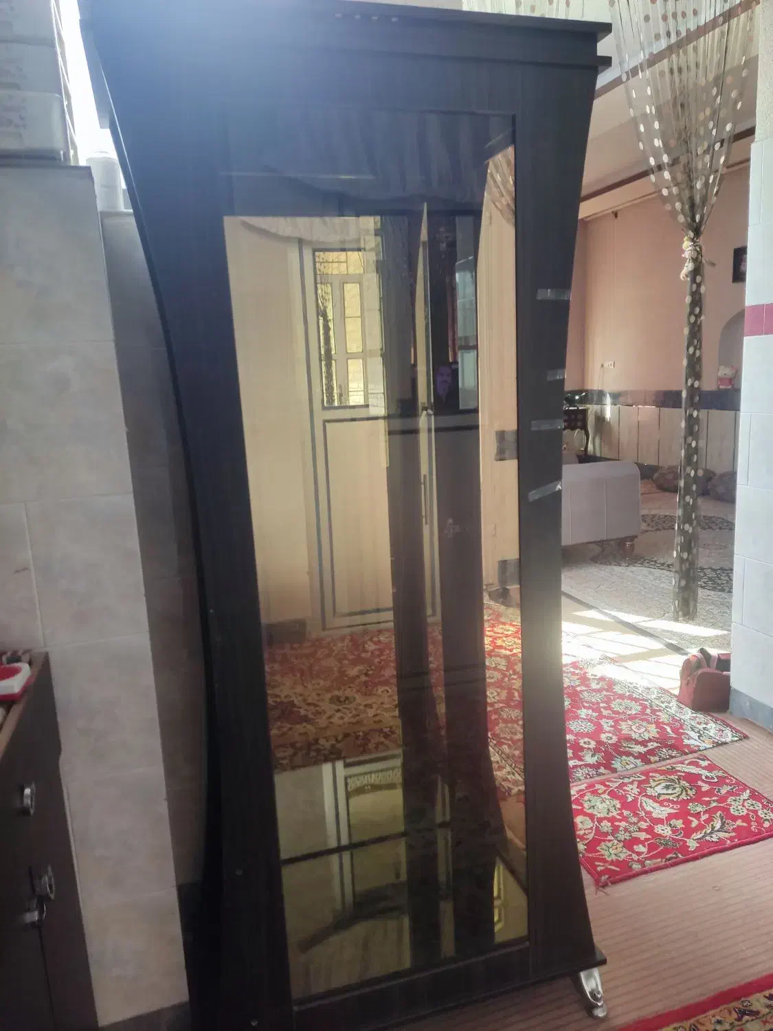 یک عدد بوفه کاملا سالم|بوفه، ویترین، کنسول|مرودشت, بیست متری بیمارستان|دیوار