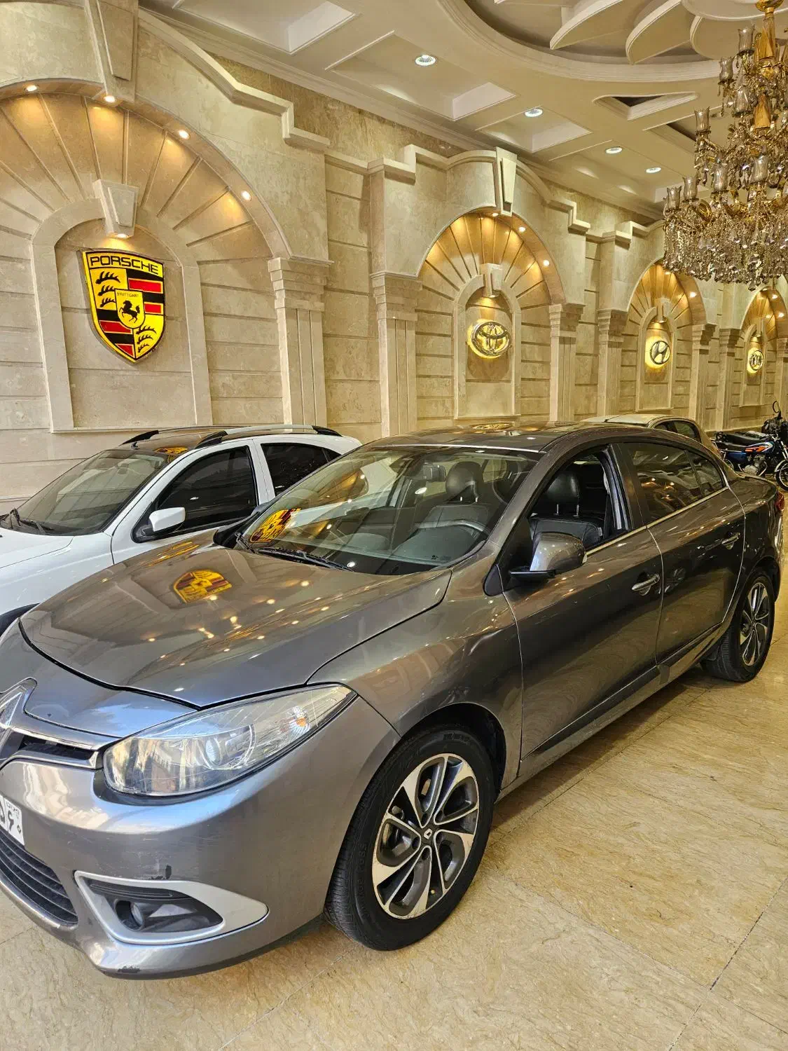 فروشی|خودرو سواری و وانت|تهران, مقدم|دیوار