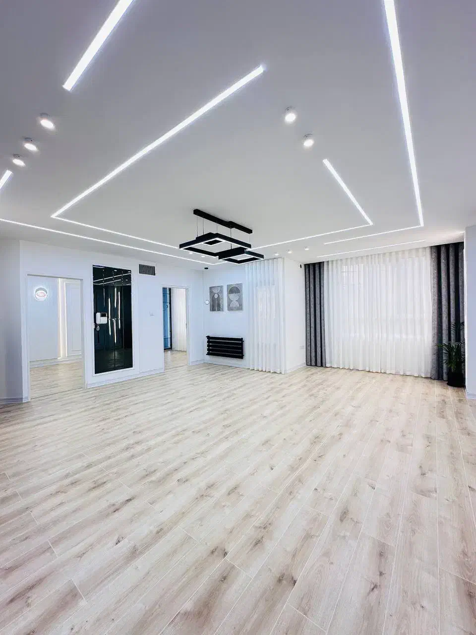 ۹۰مترنوساز/آسانسور پارکینگ/خوش چیدمان اندیشه فازیک|فروش آپارتمان|شهریار, شهریار|دیوار