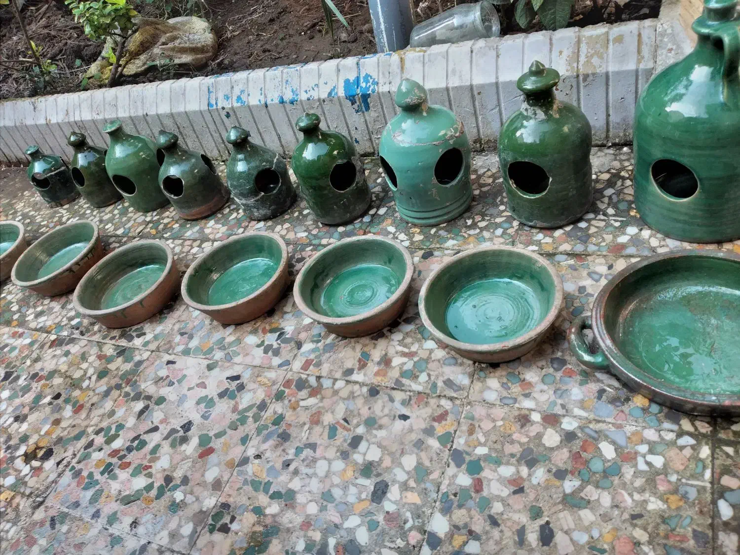 کوزه آب کبوتر و جای تخم کبوتر|پرنده|رشت, معلم|دیوار