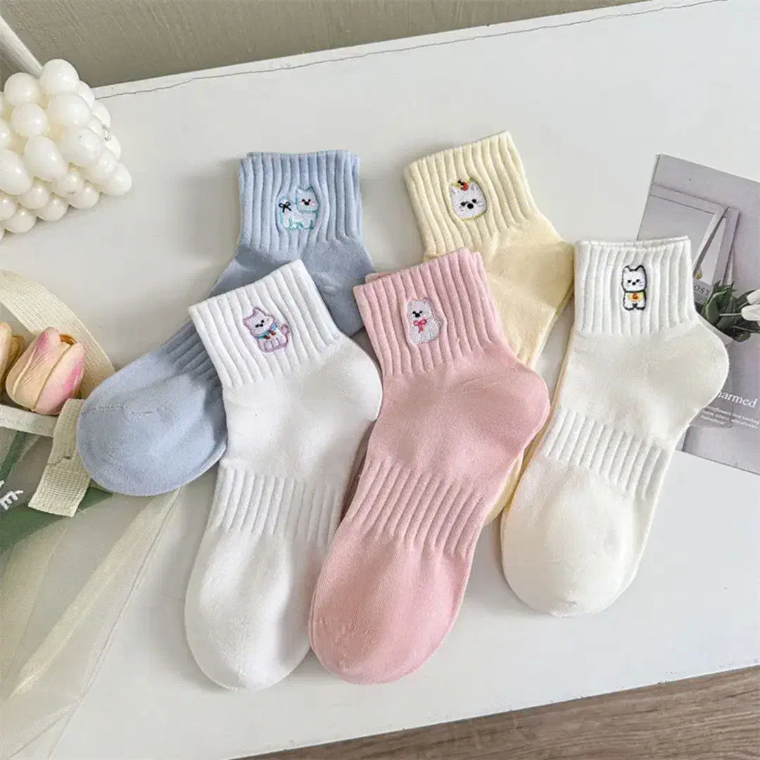 جوراب نیم ساق کمرکش گلدوزی|لباس|تهران, تهرانپارس شرقی|دیوار