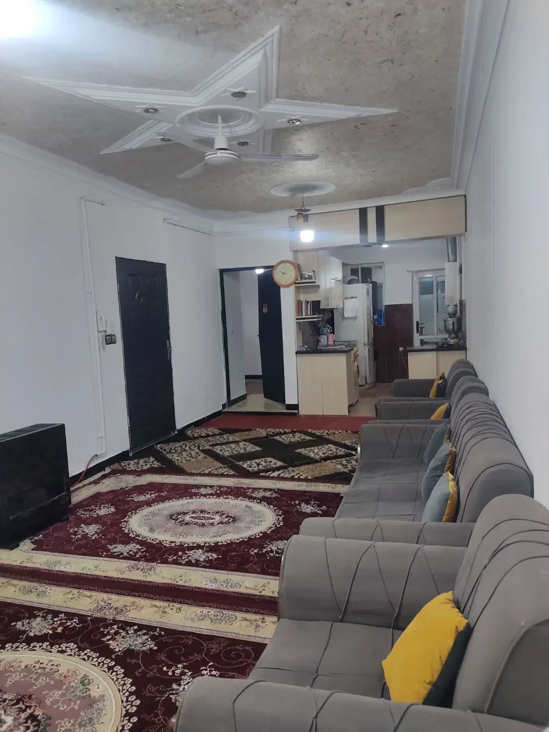 تک واحدی ۶۰ متر سلیمانداراب ، رازی،آسایش ۷عبادی ۲۳|فروش آپارتمان|رشت, سلیمانداراب|دیوار