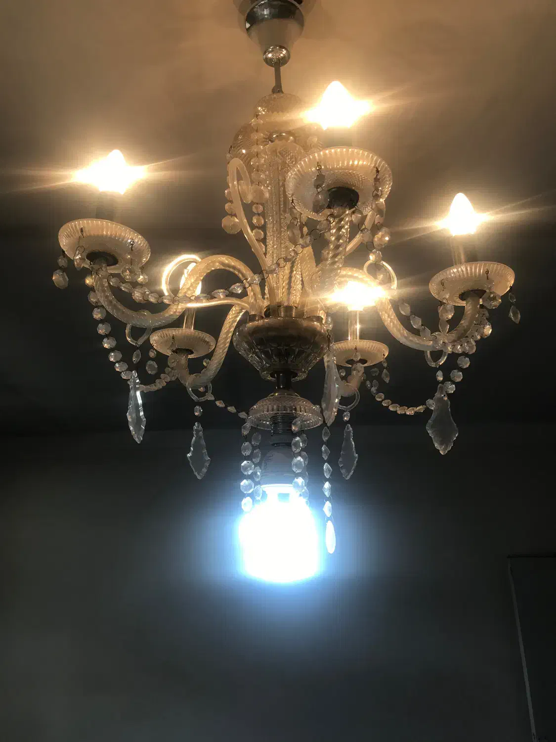 کریستال ( شیشه ای ) ۶ شعله سالم و شیک|حراج|اصفهان, هزارجریب|دیوار