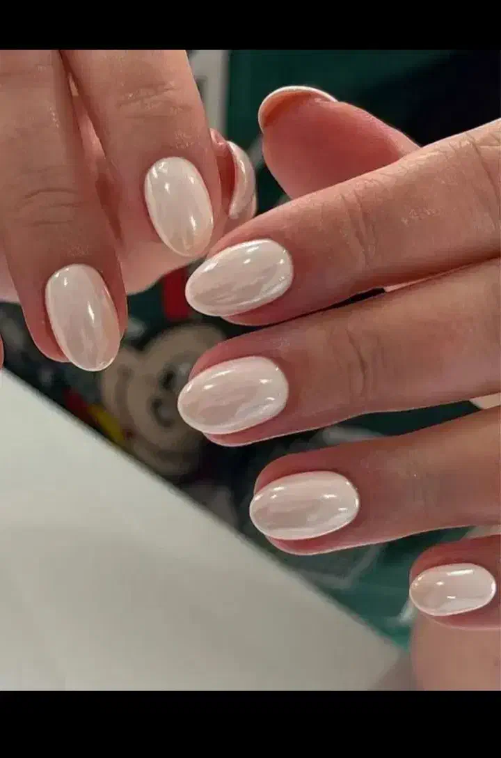 کاشت ناخن|خدمات آرایشگری و زیبایی|سنندج, |دیوار