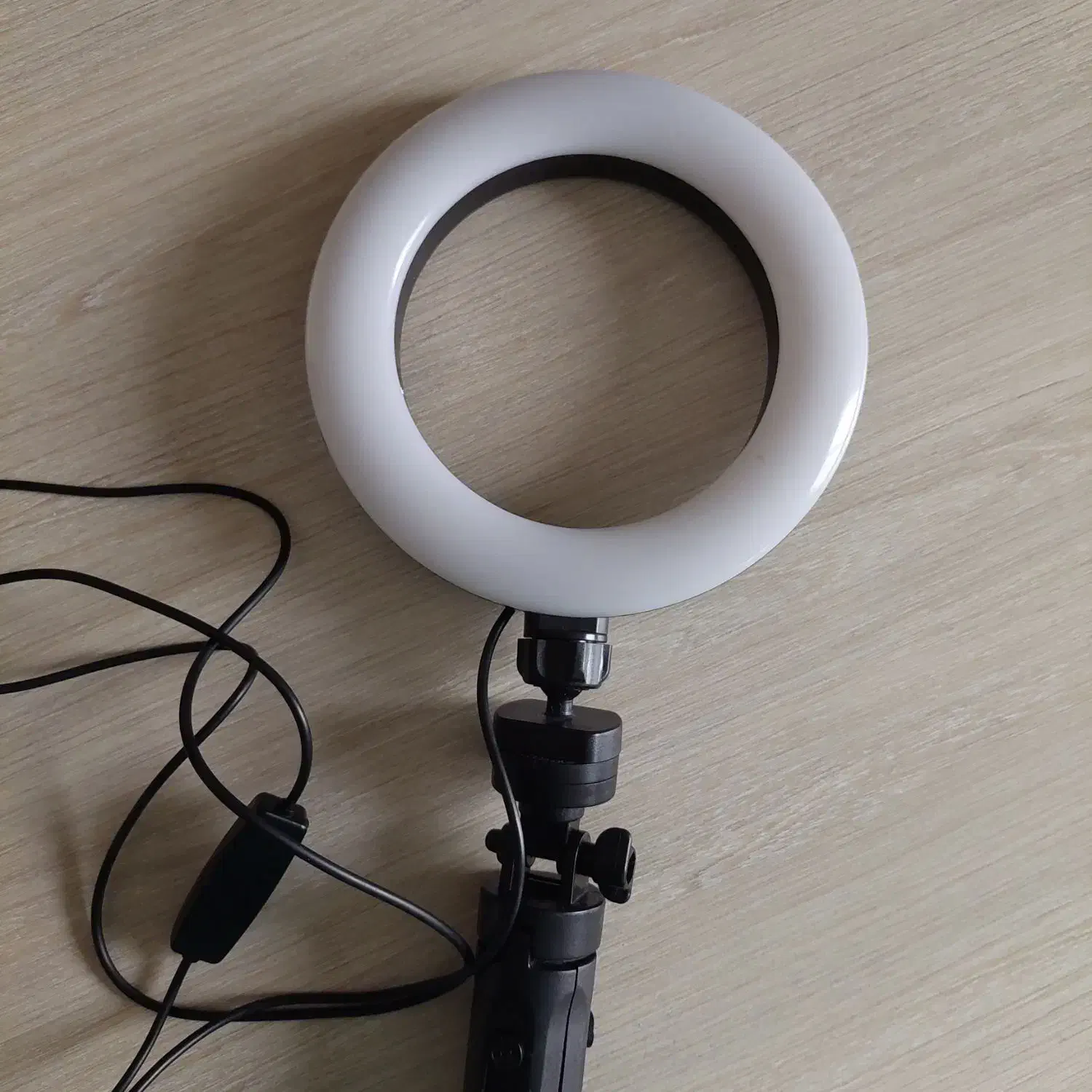 رینگ لایت نو|دوربین عکاسی و فیلم‌برداری|تهران, تجریش|دیوار