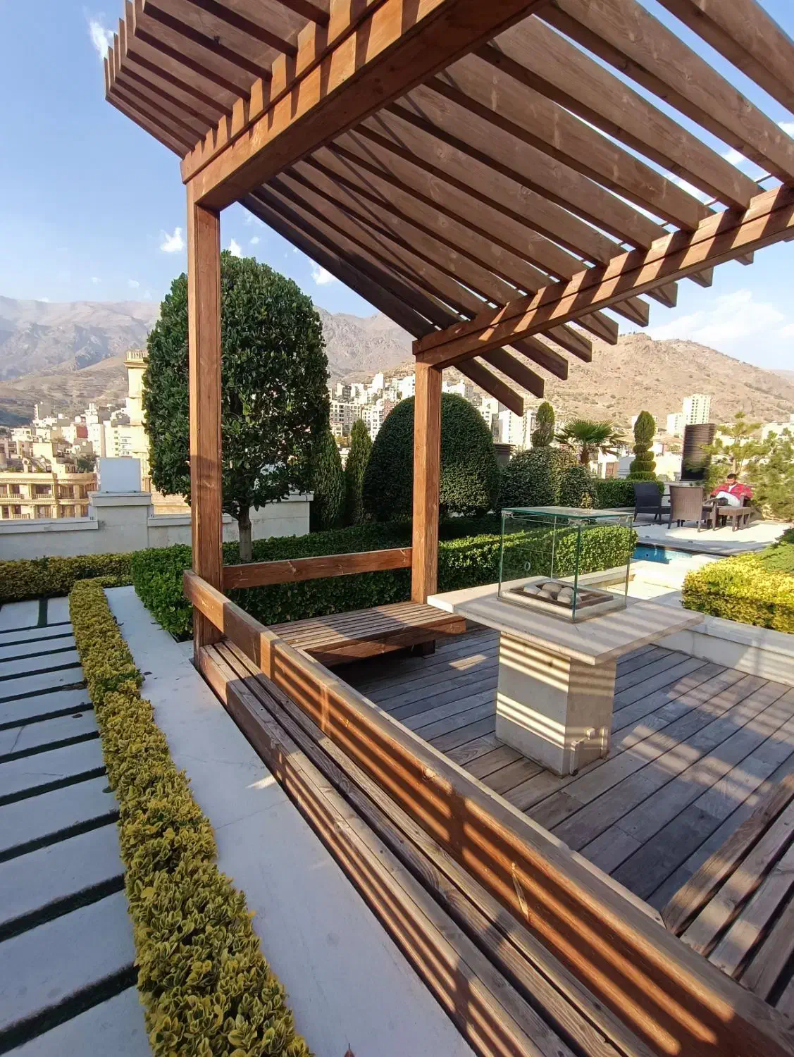 اجودانیه ۱۰۰ متر۲خ مدرن فول مشاعات هتلینگ