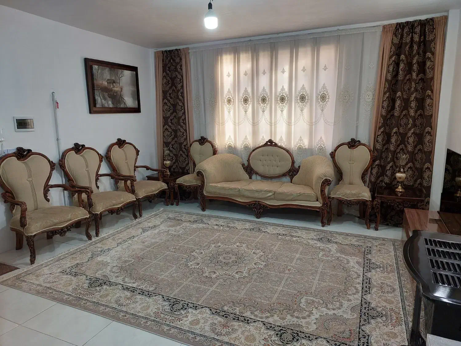 مبل ۹ نفره و میز تی وی|مبلمان خانگی و میز عسلی|پاکدشت, شهرک انقلاب|دیوار