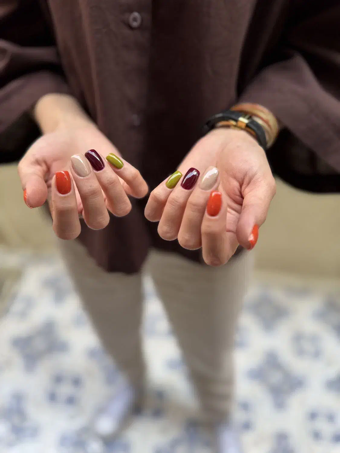 دستیار ناخن|استخدام درمانی، زیبایی، بهداشتی|تهران, سنائی|دیوار