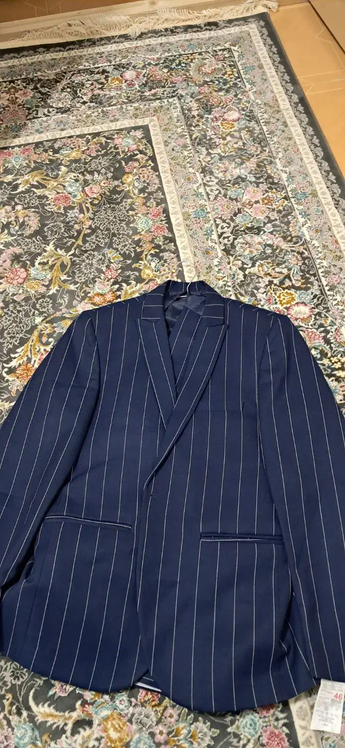 کت وشلوار سایز ۴۶ اسپرت نو داخل کاور|لباس|الشتر, |دیوار