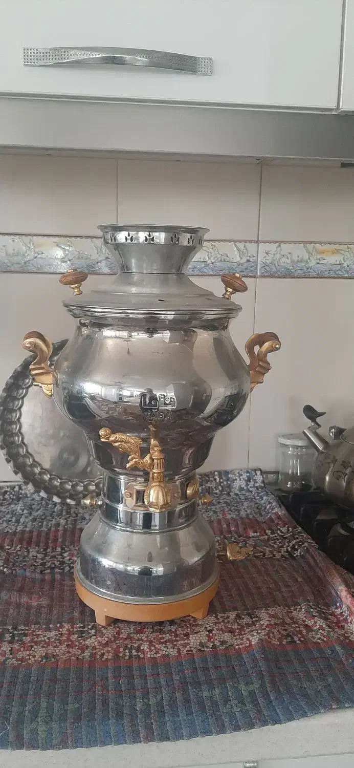 سماور تابا و یک سرویس چای خوری|قوری، کتری، قهوه‌ساز دستی|قزوین, |دیوار